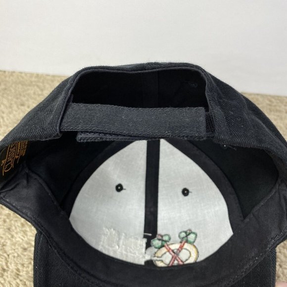 Chicago Black Hawks NHL Hat The Classics Yupoong Black Cotton Strapback Cap NWOT - Picture 5 of 9